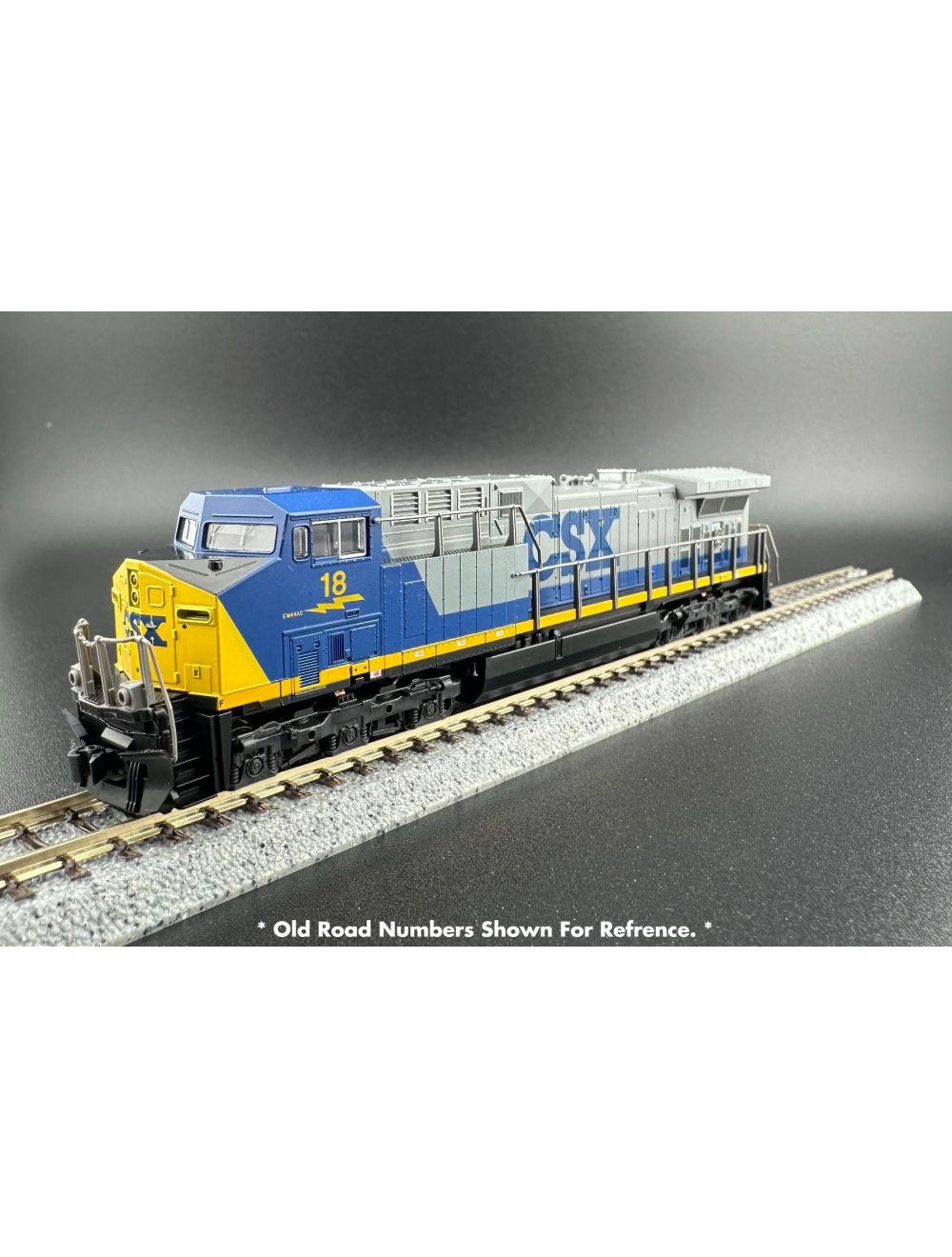 Kato 1767043 csx ac4400cw dc 77 N scale
